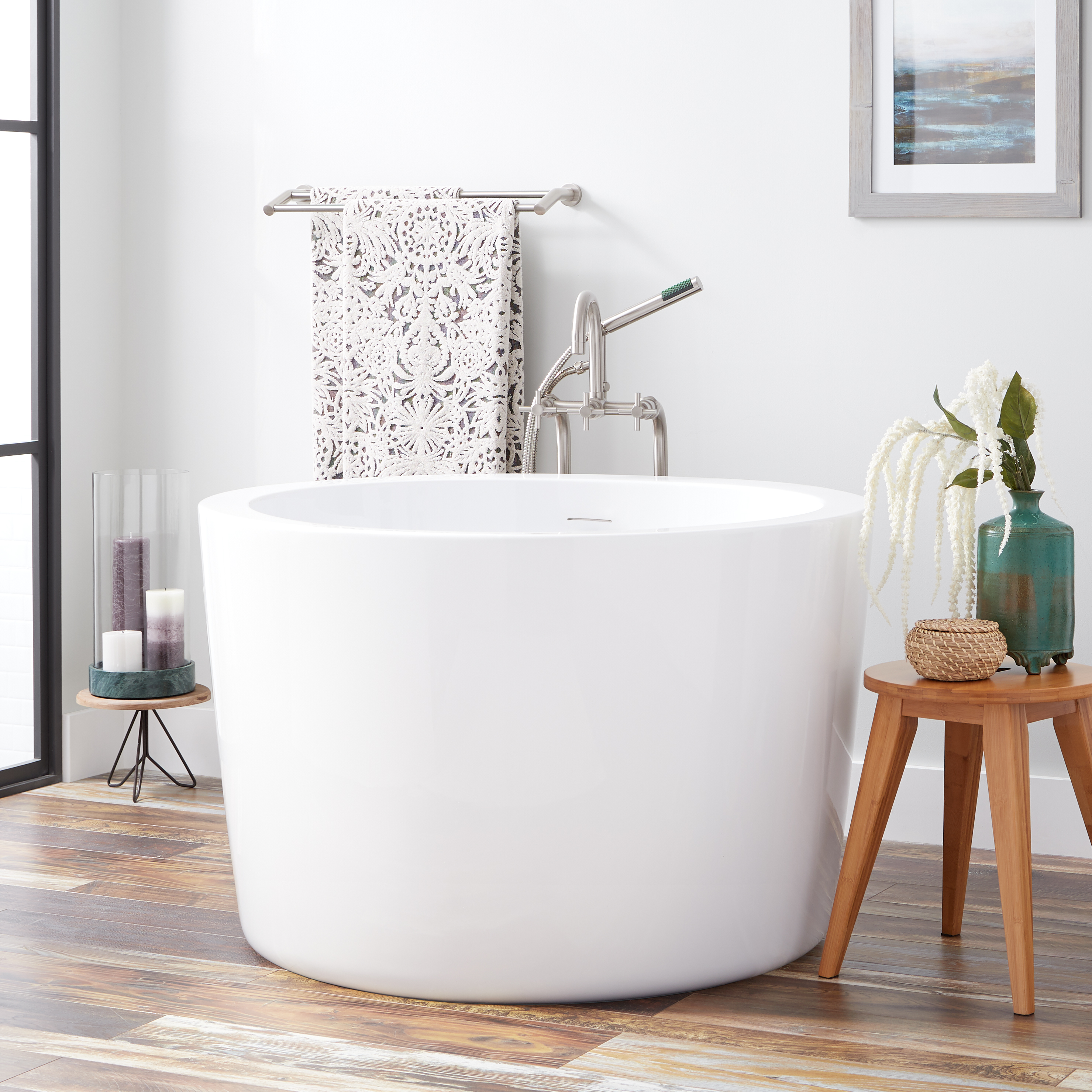 41 inch Siglo Round Japanese Soaking Tub with Trim